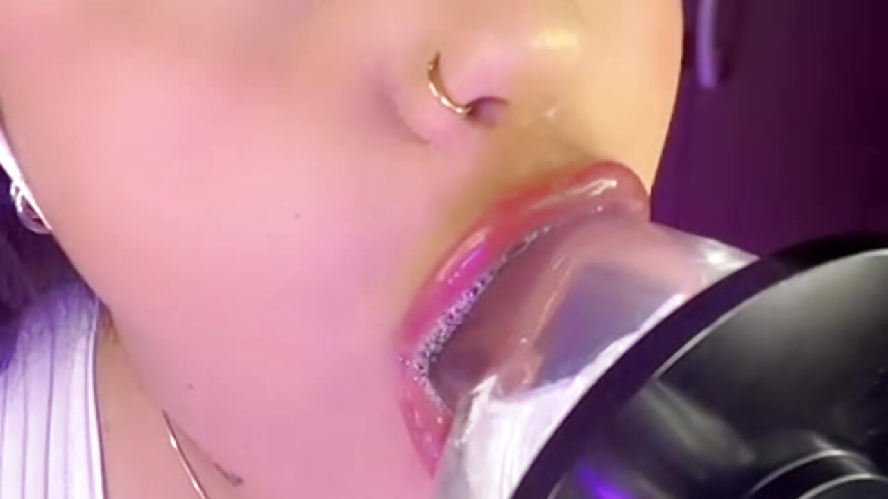 I want to suck your delicious cock tonight 😈💦 - video by sofiaa_riot cam model