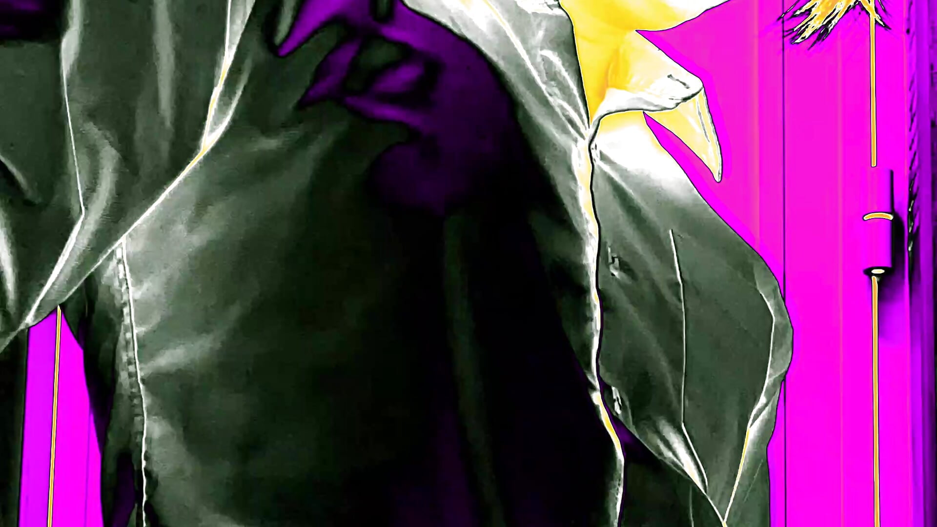 Selfies in blue polo shirt – video od webkamerové modelky Park-JeiSun