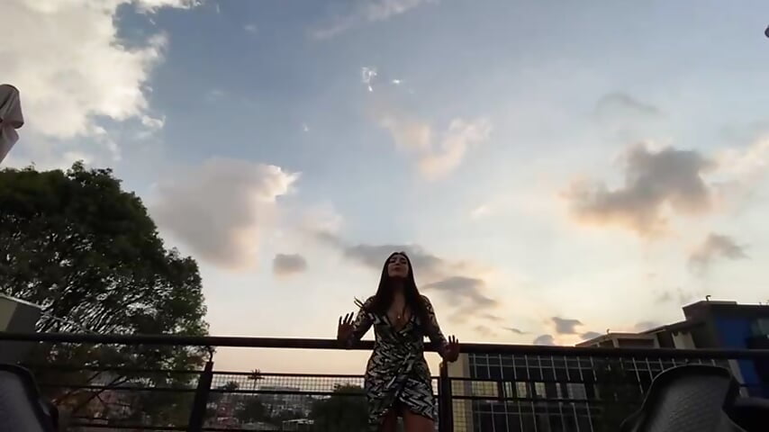 c6 - βίντεο μοντέλου CorinVeil