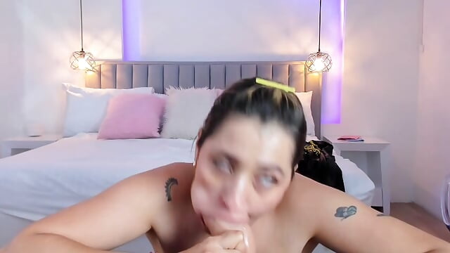 Nasty deepthroat and cum on face– ValeryNova kameramodell videója