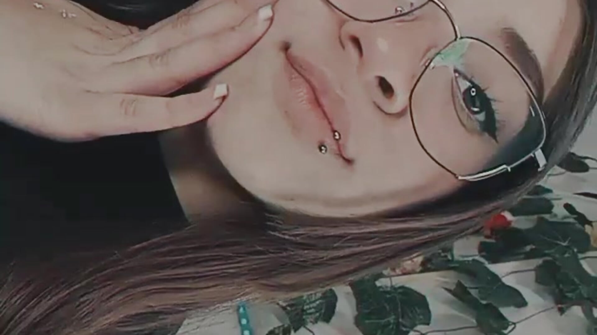 VID_103351215_041730_964 - Samii_Evans adlı kamera modelinin videosu