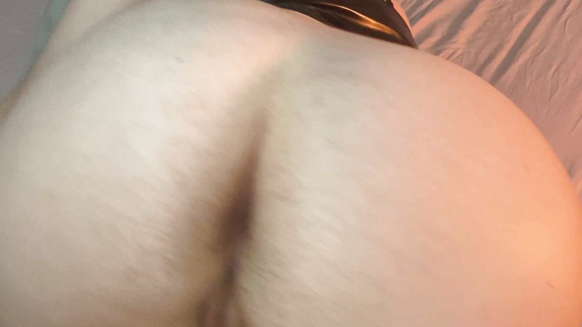 Doggy position tease - video by Maskedkittenxoxo cam model