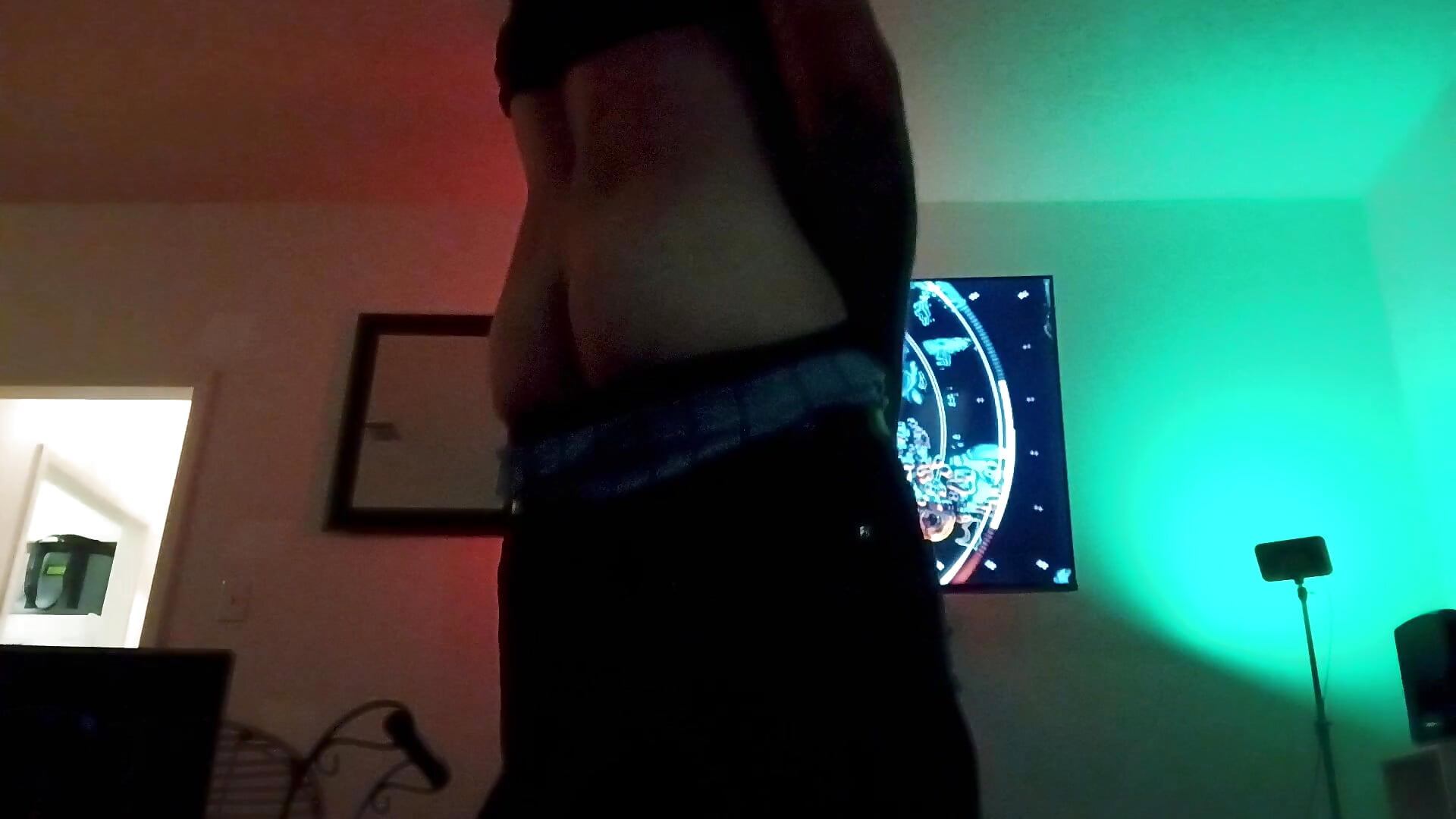 Jammin new living room setup and dance - vídeo de la modelo de cam EdgingAllDay2CUM