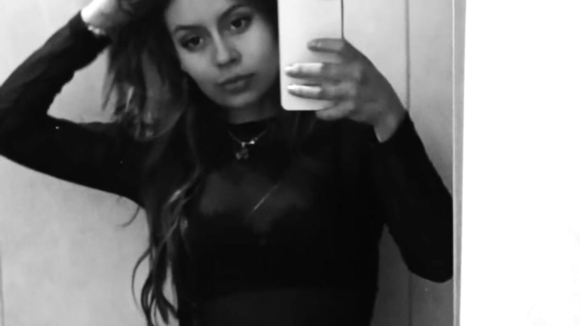 VID_26010628_144346_648 – video od webkamerové modelky Lepetit_Nath