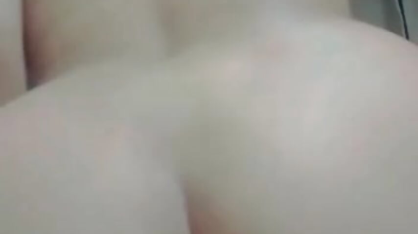 naked and from the back - video by lucerohot21 cam model