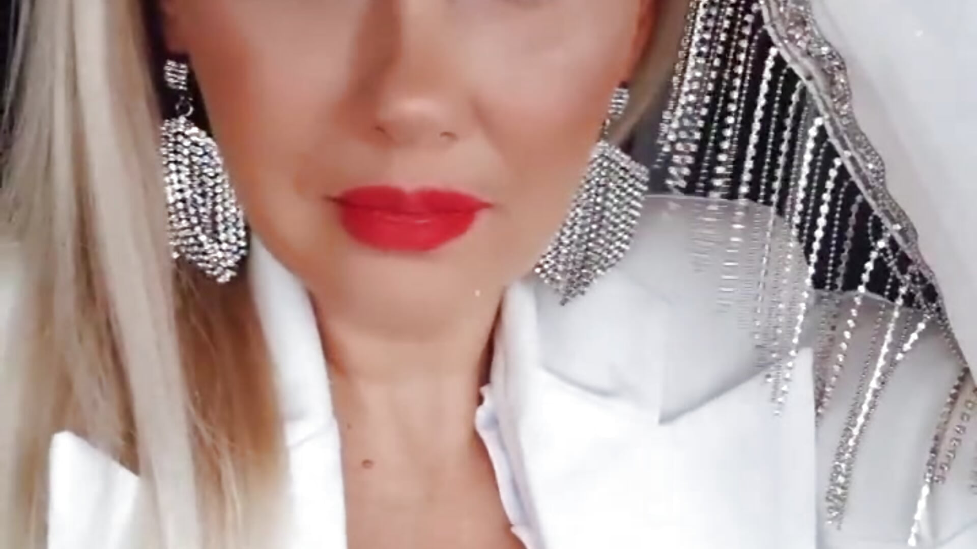 FB_VID_6514359508158642733 - video by KandyHellenx cam model