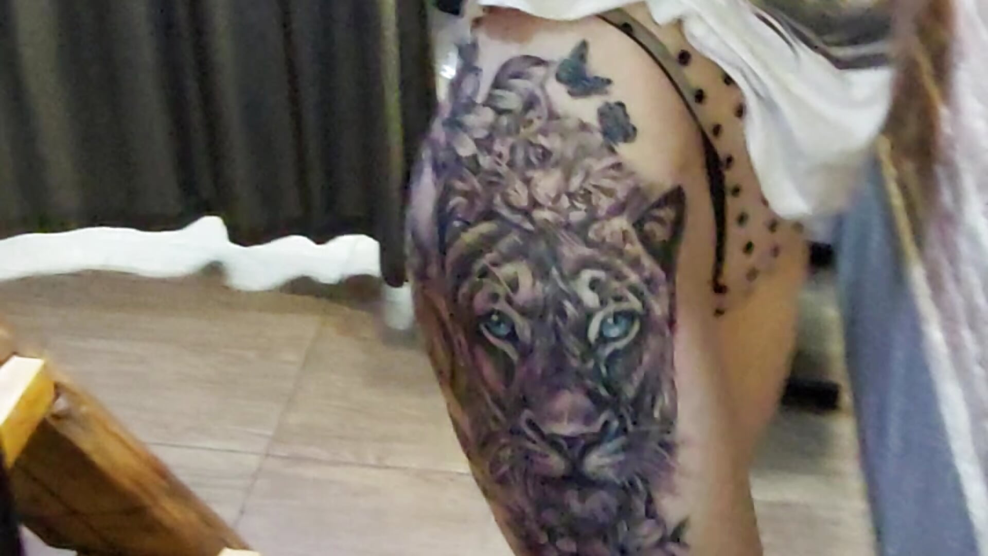 My new tattoo - video by Bondgirl_013 cam model