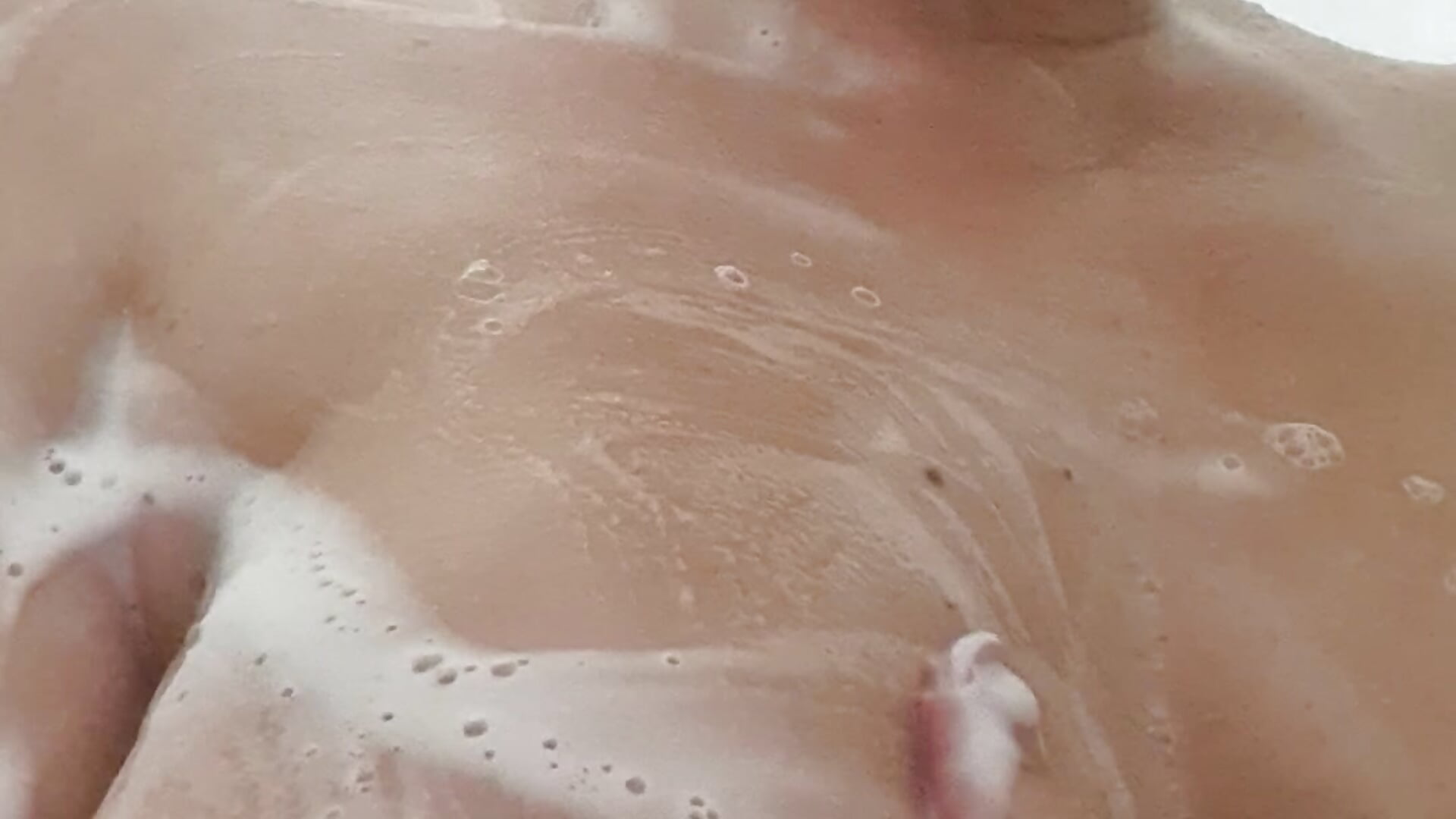 Evening shower - video by LIZA_SHAY_PORNSTAR cam model