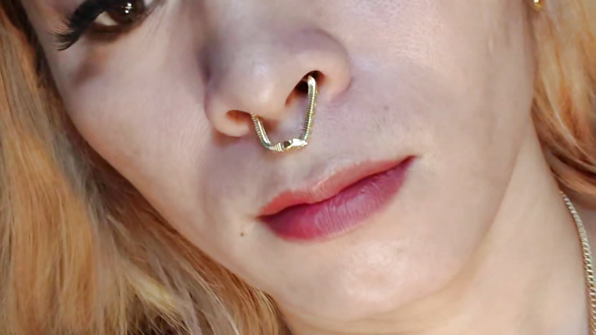 For the Go - video by Fayola_Beatrix cam model