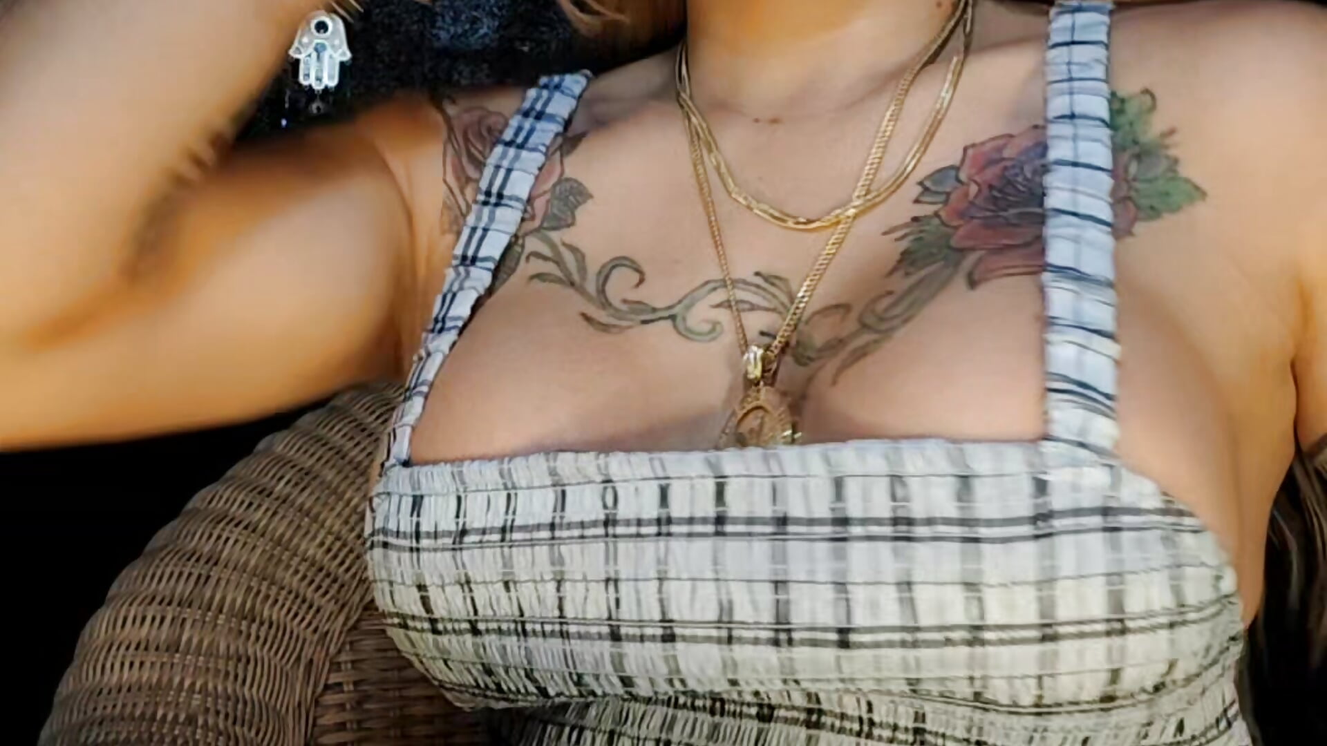 1000015448 - video by Fayola_Beatrix cam model