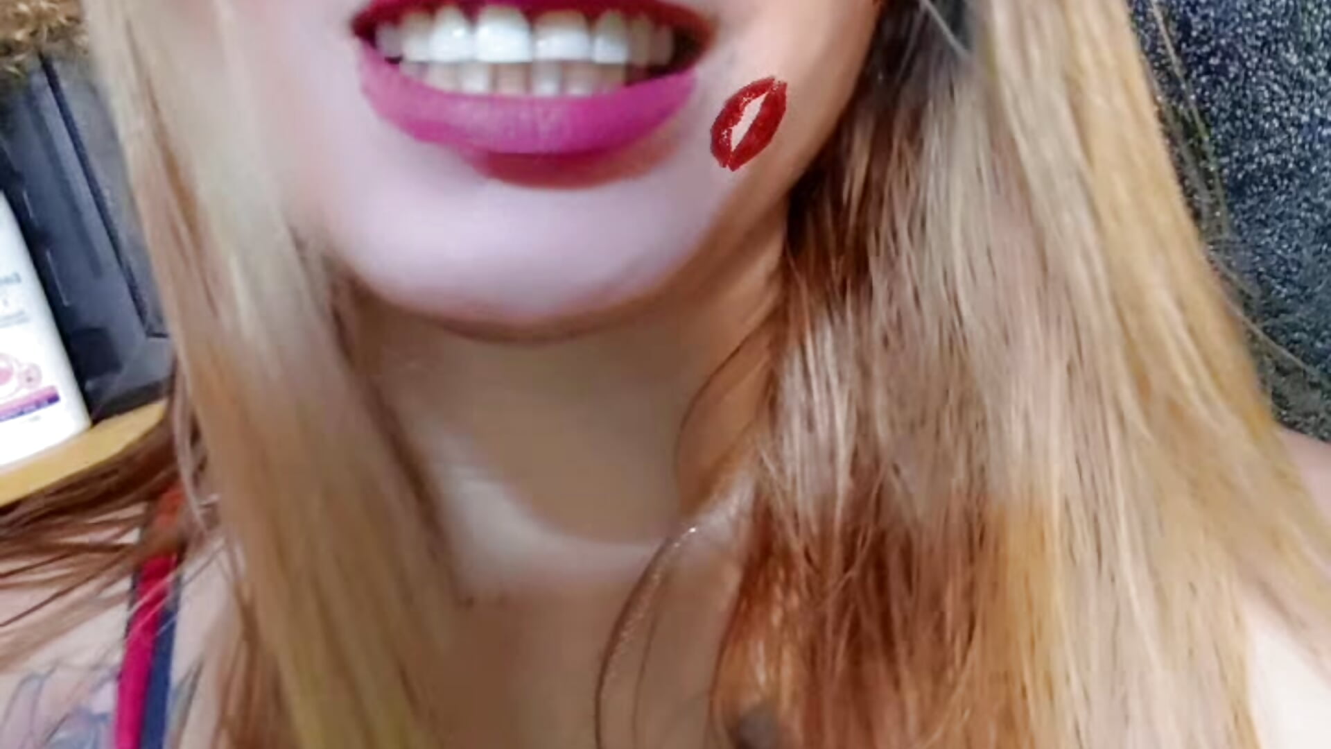 Snapchat-702526464 - video by Fayola_Beatrix cam model