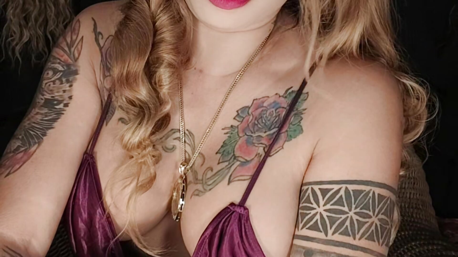 1000018095 - video by Fayola_Beatrix cam model