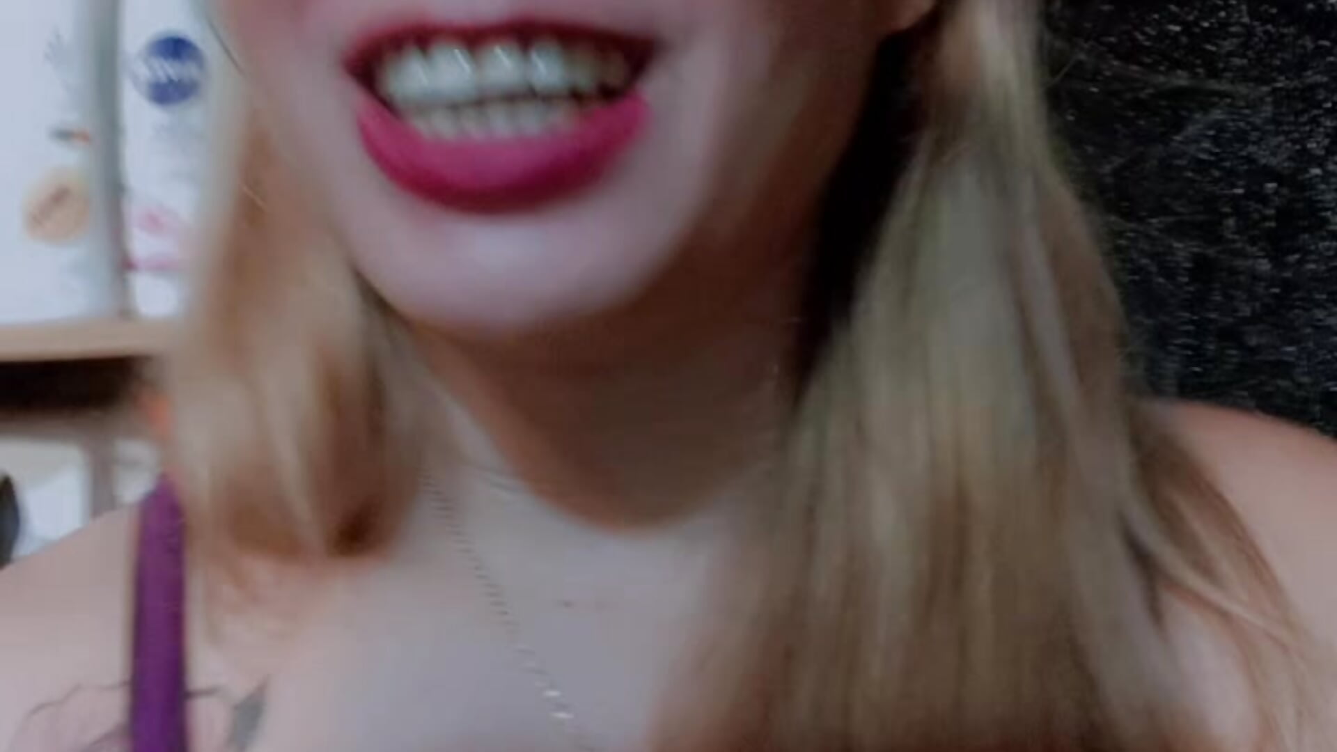 Snapchat-1937158812 - video by Fayola_Beatrix cam model