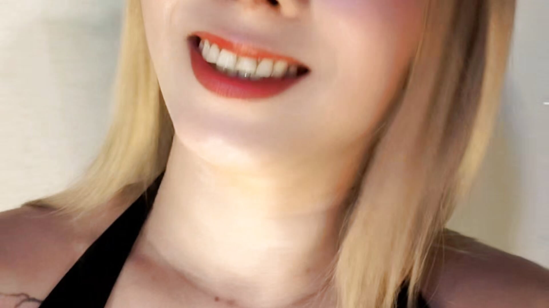 1000044792 - video di Fayola_Beatrix modella di cam