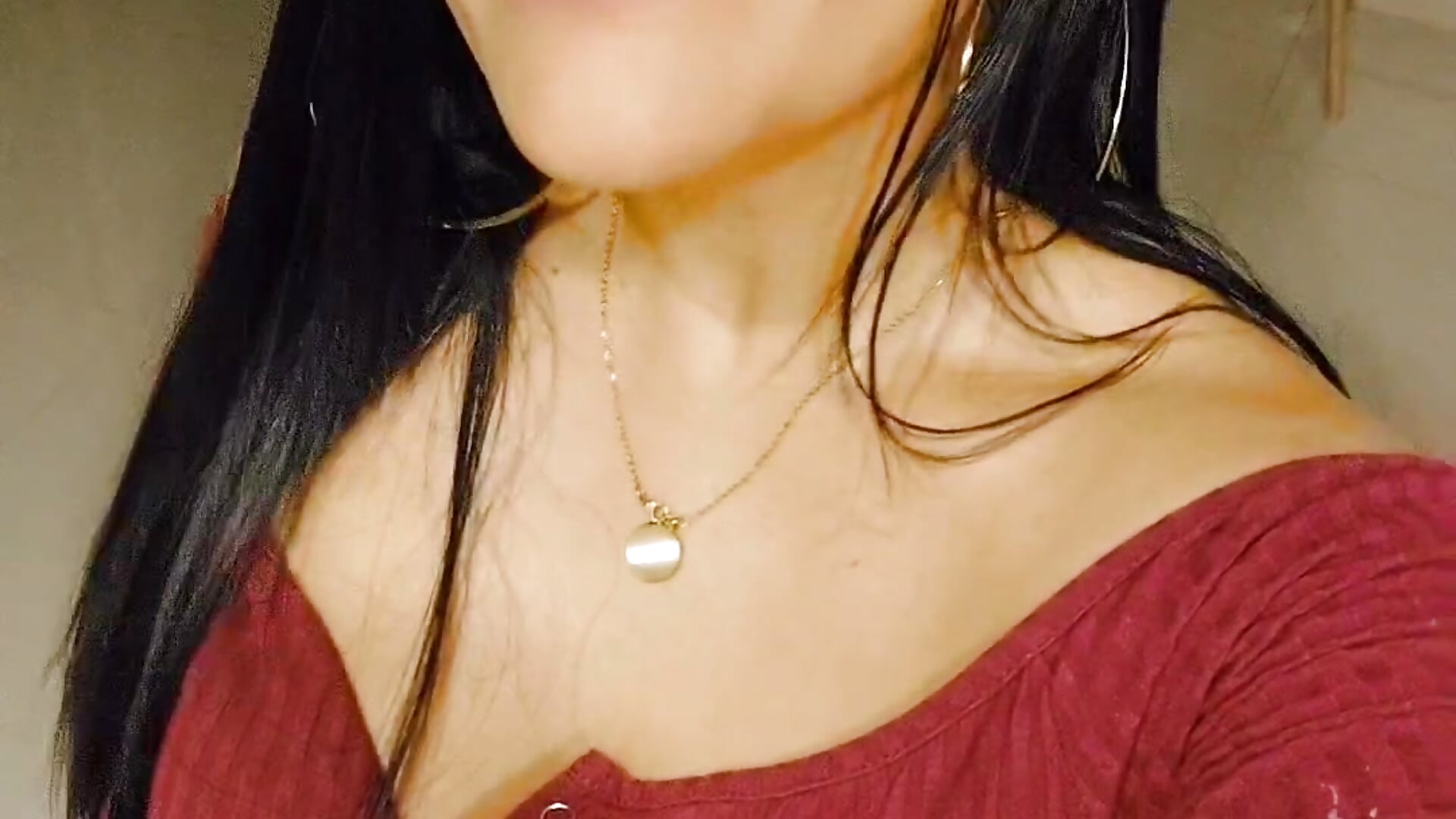 Hey honey - video by Abriljoness cam model