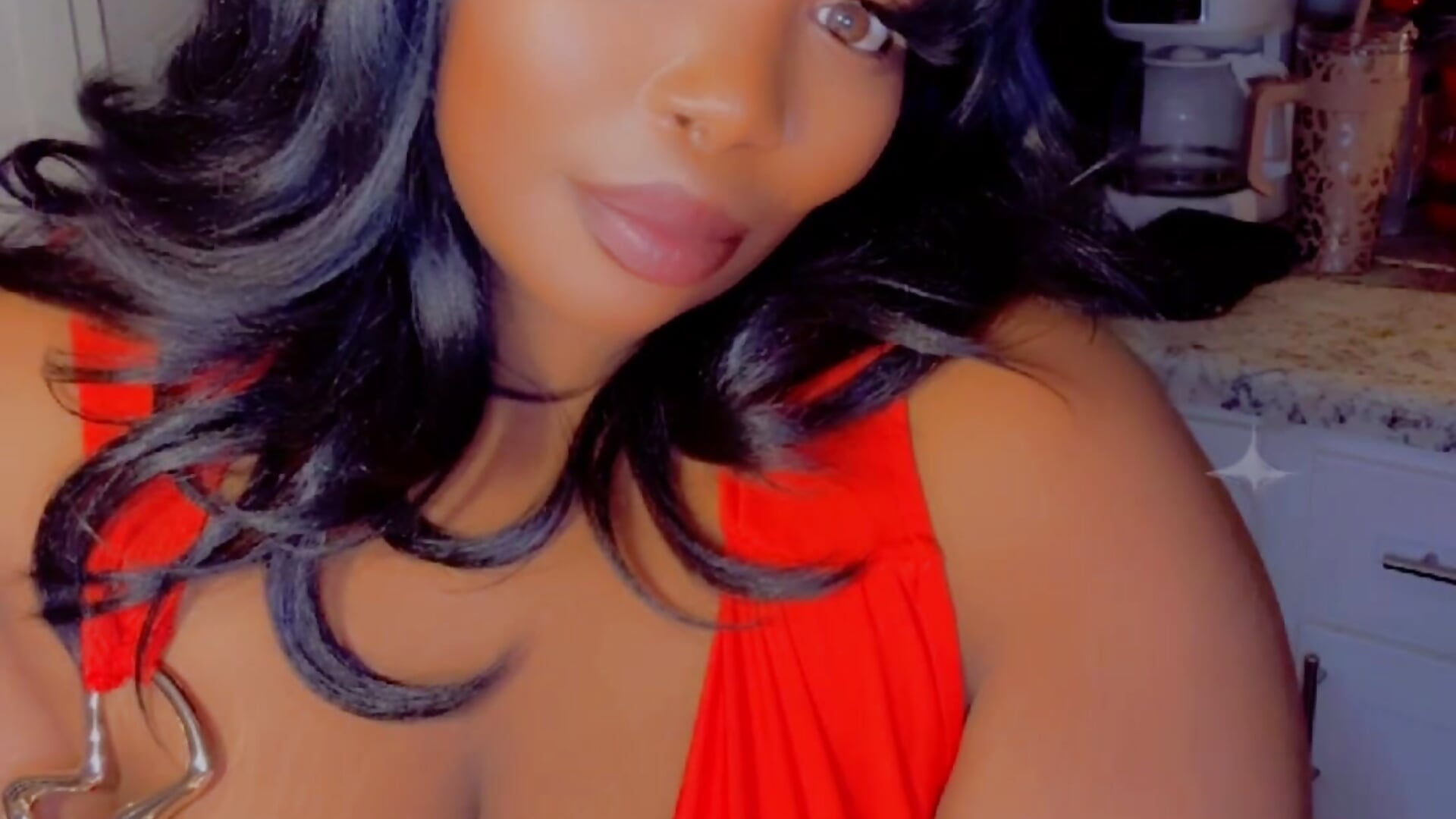 This one’s just for you 💕 - Vídeo de QUEENCURVELLA, modelo de vídeos