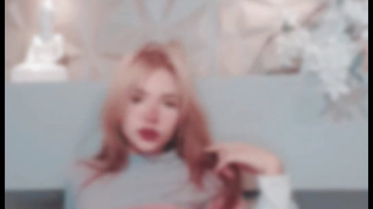 just me – видео вебкам-модели Sweetcristin