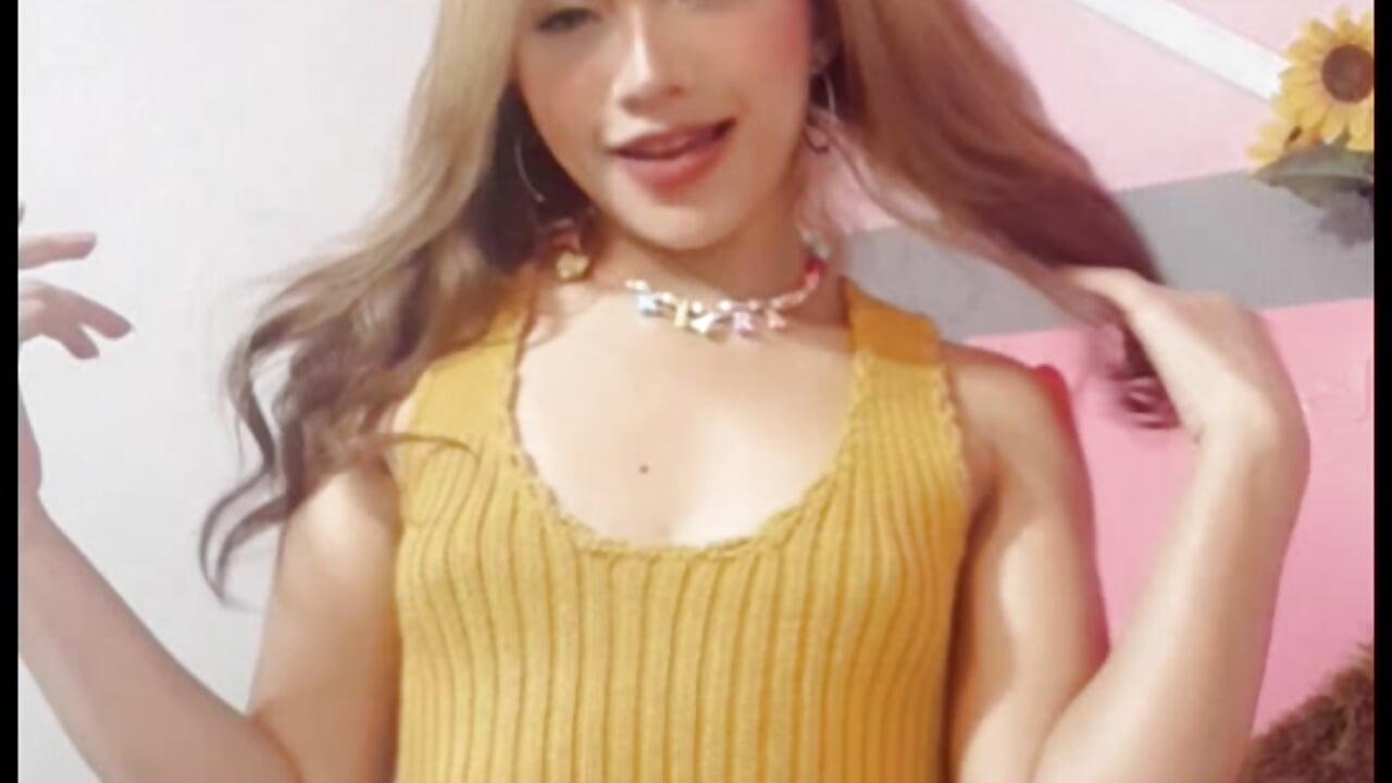 wonderfull – видео вебкам-модели Sweetcristin