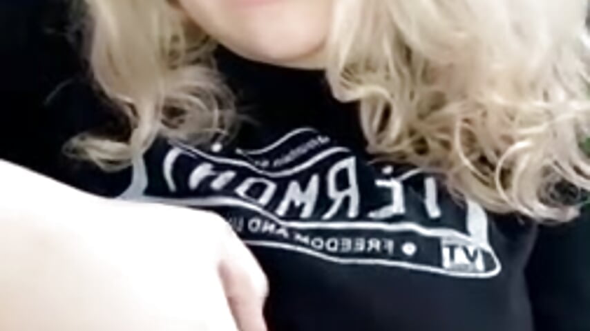 cheer up - video by PiggyRose cam model