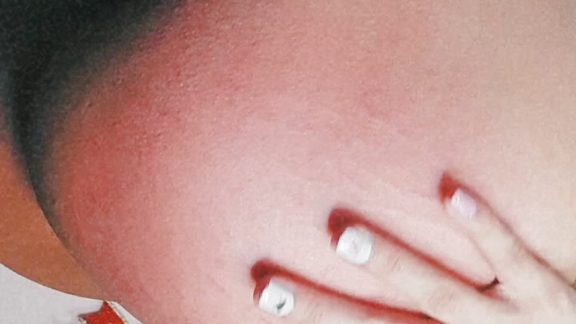 red - فيديو من iamvicky_4 موديل الكام