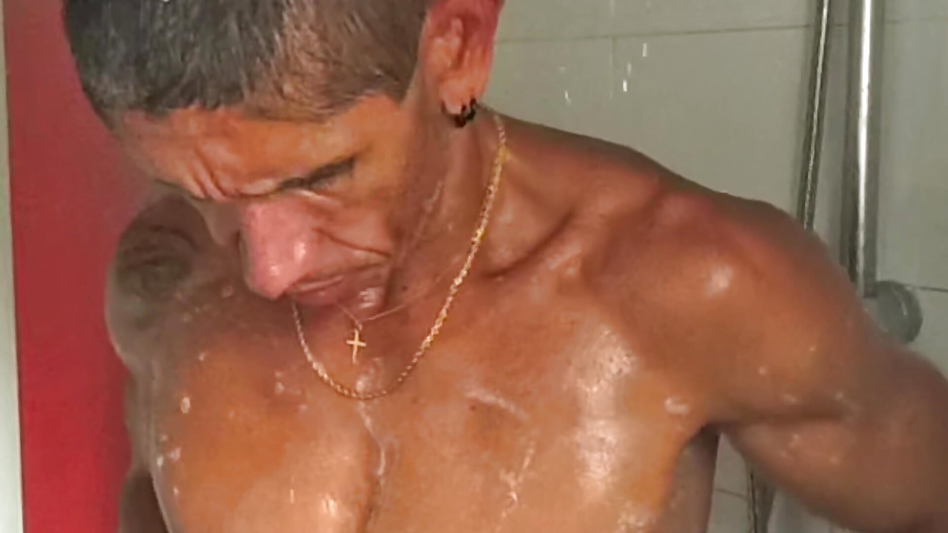 Doccia - video by _menta cam model