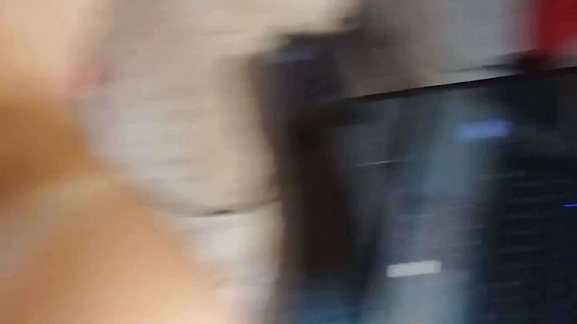 d4 na buceta e anal guloso