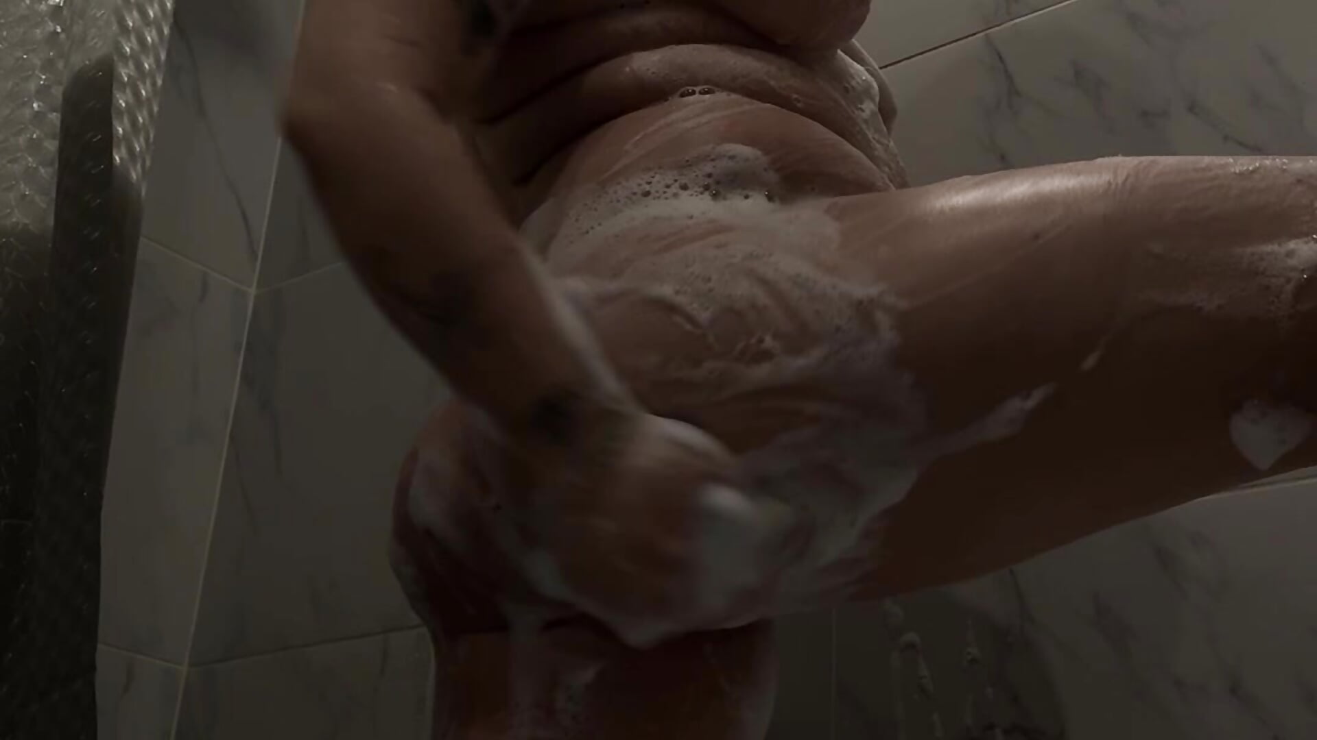 Let's go to the shower together^^