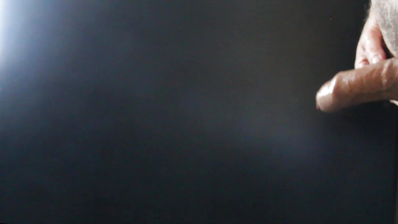 Spritzbrunnen mit Zeitlupe / Splash fountain with nice slowmotion - video by Penis_Game cam model