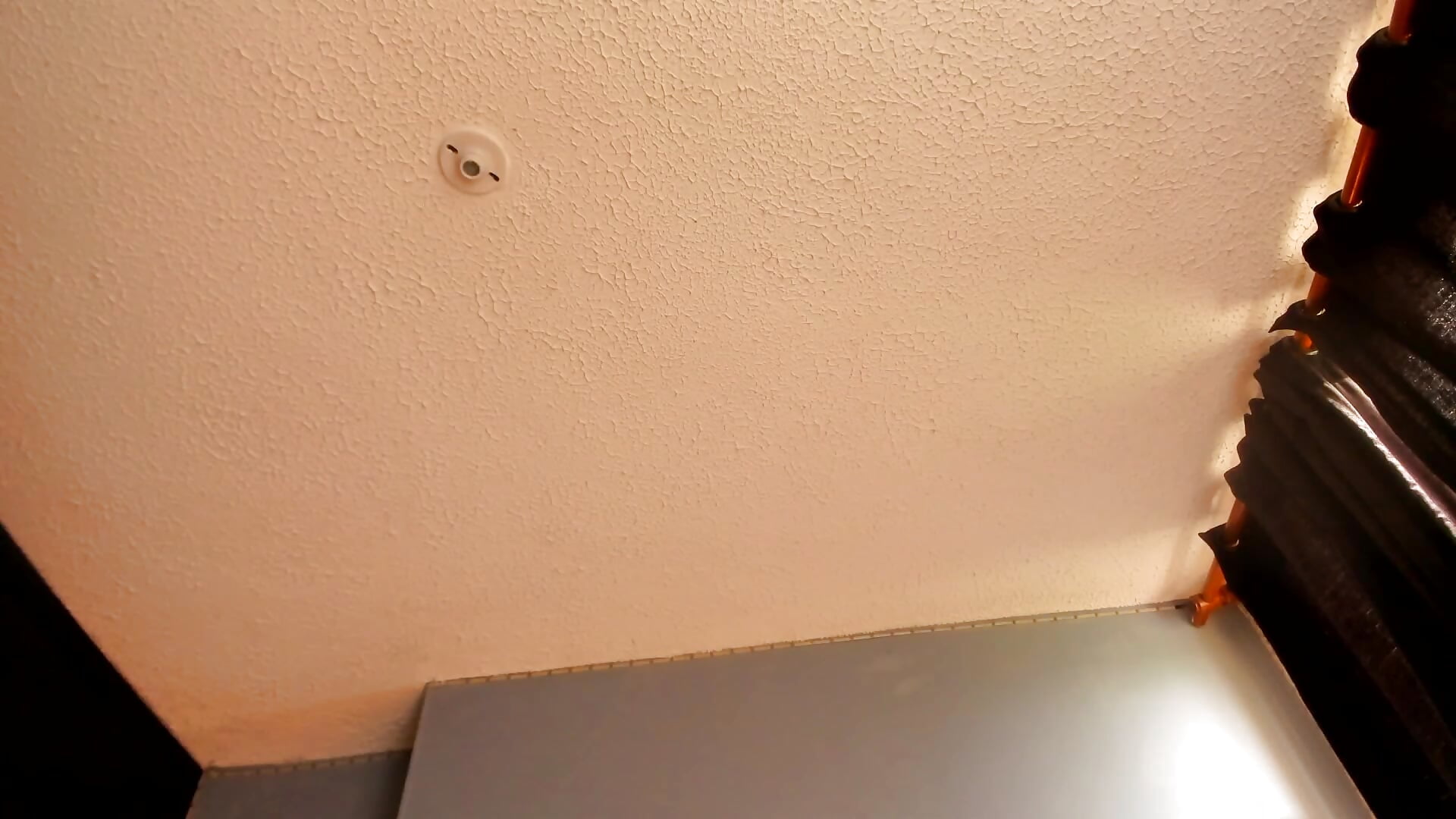 tied tits , and suck my tits－カメラキャストのBloom_Noorの動画