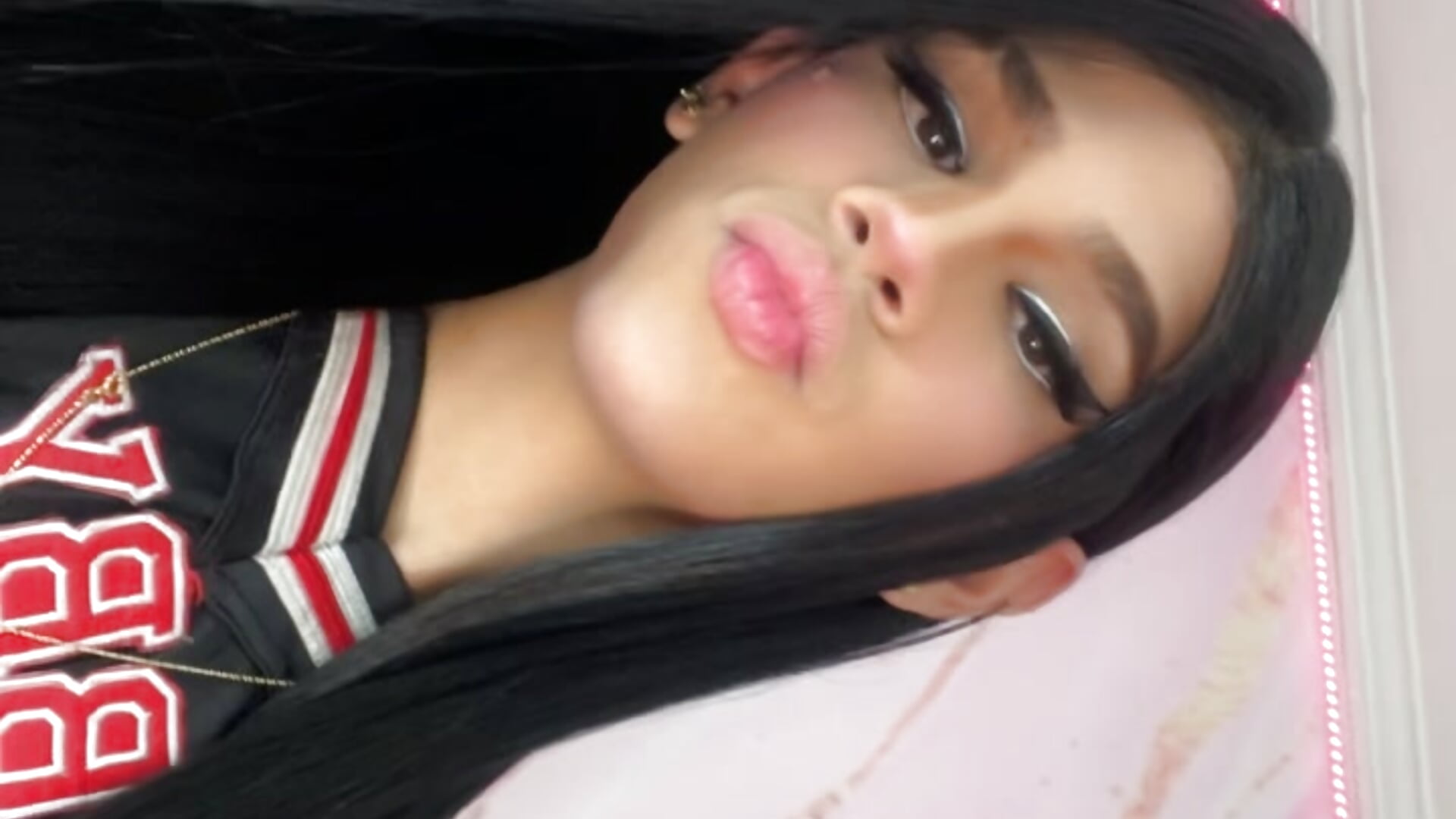 Your sexy cheerleader - video by chloebigcock cam model