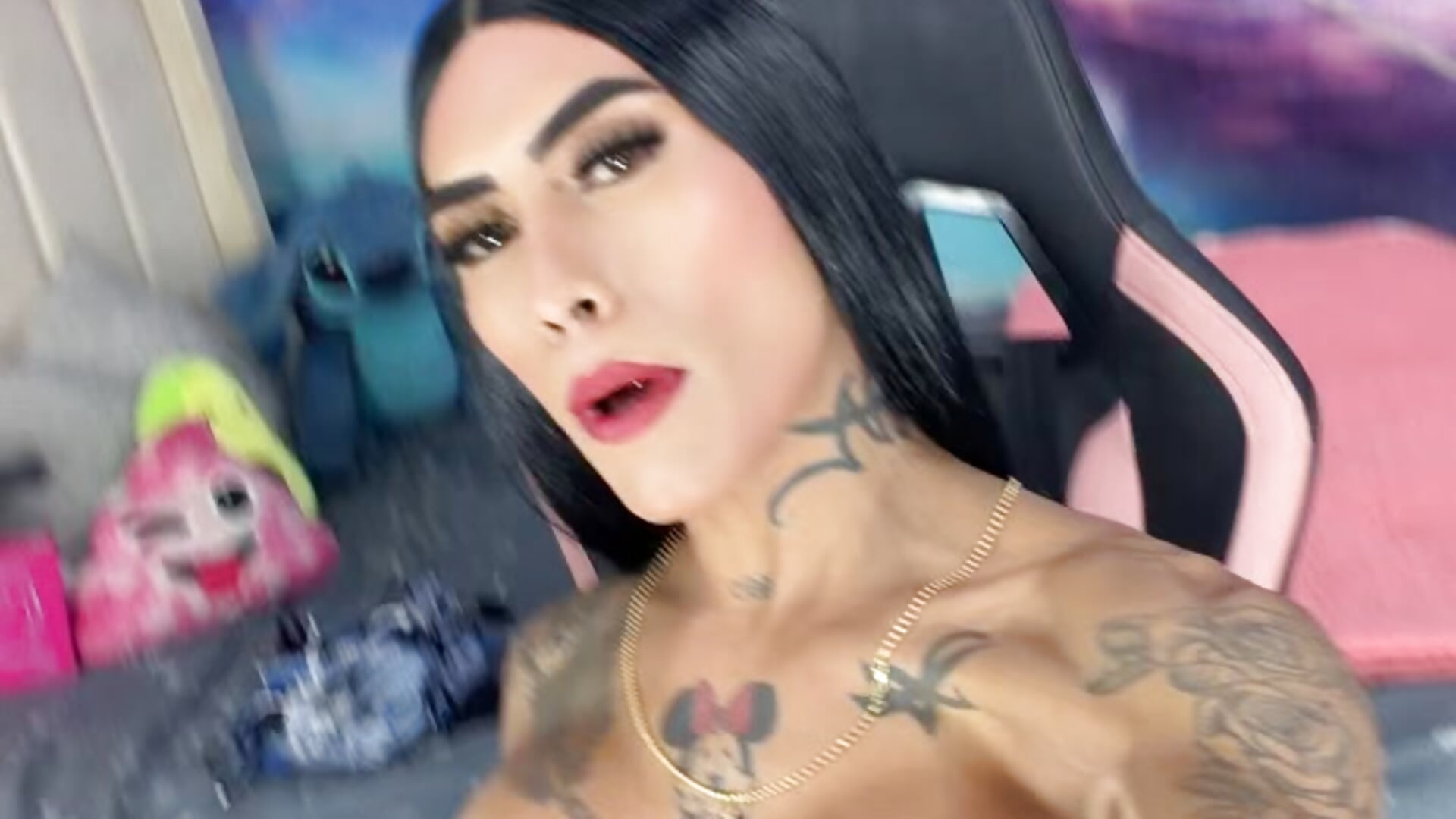 😈 — filmik Nella_Dolls, modela(-lki) na kamerkach