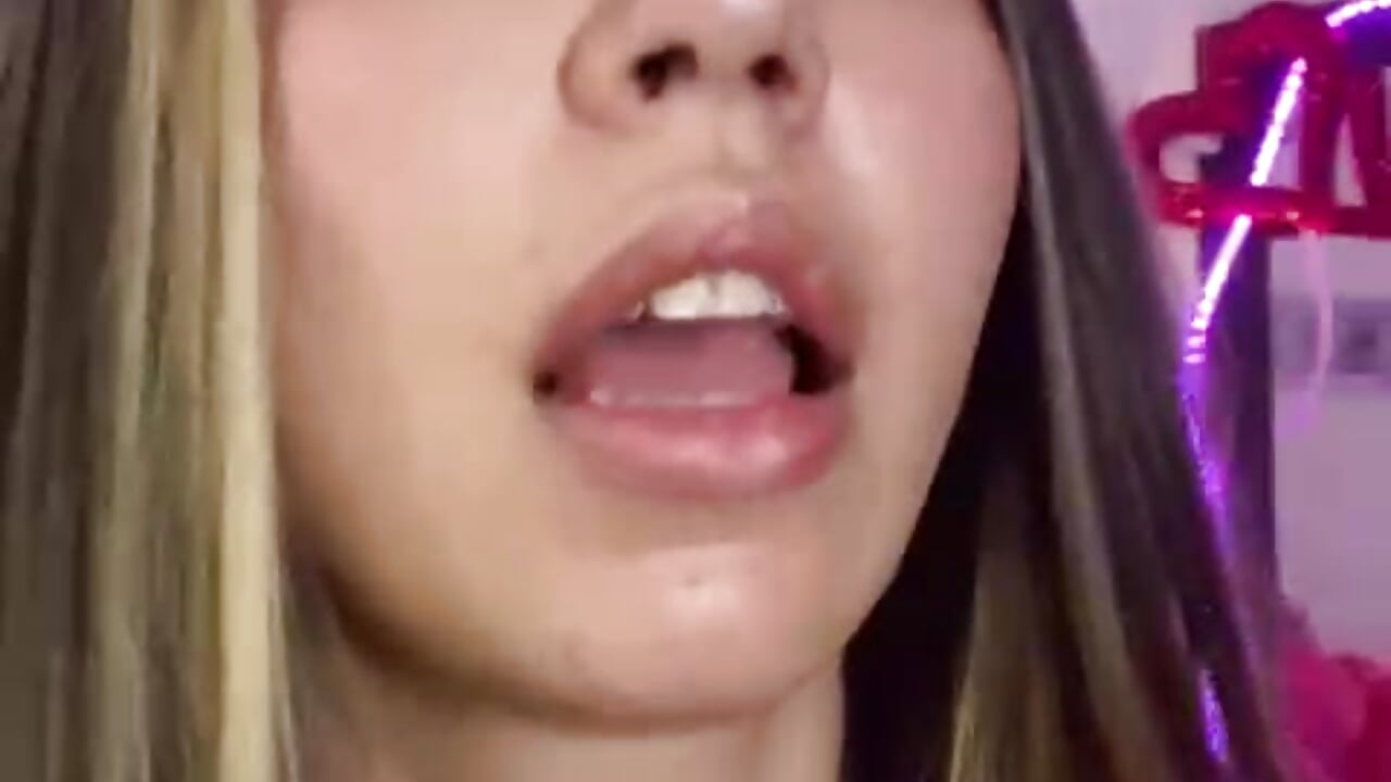 video de san valentin - video av lilly_sweett cam model