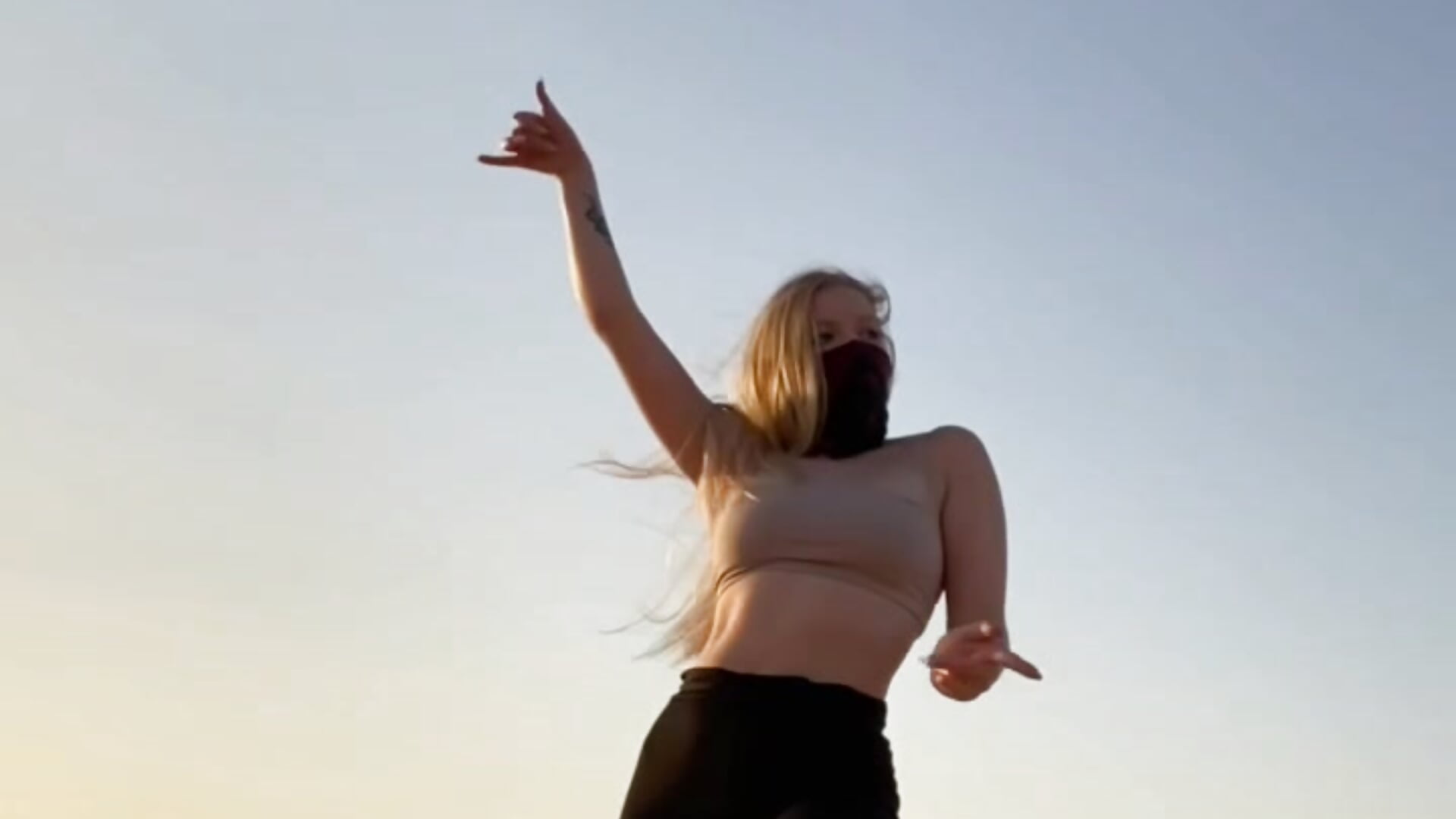 Dancing in the desert - Ssweet_annie 캠 모델의 동영상