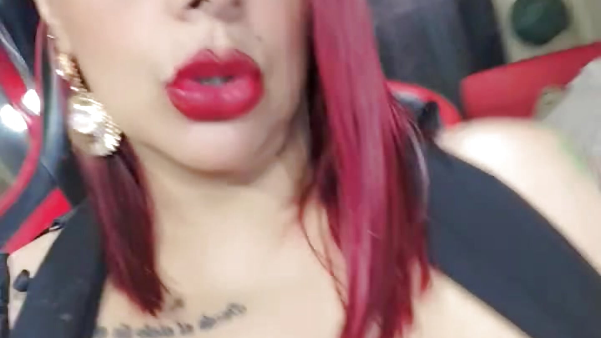 super bigtits - video by AlexaBigBoobss cam model