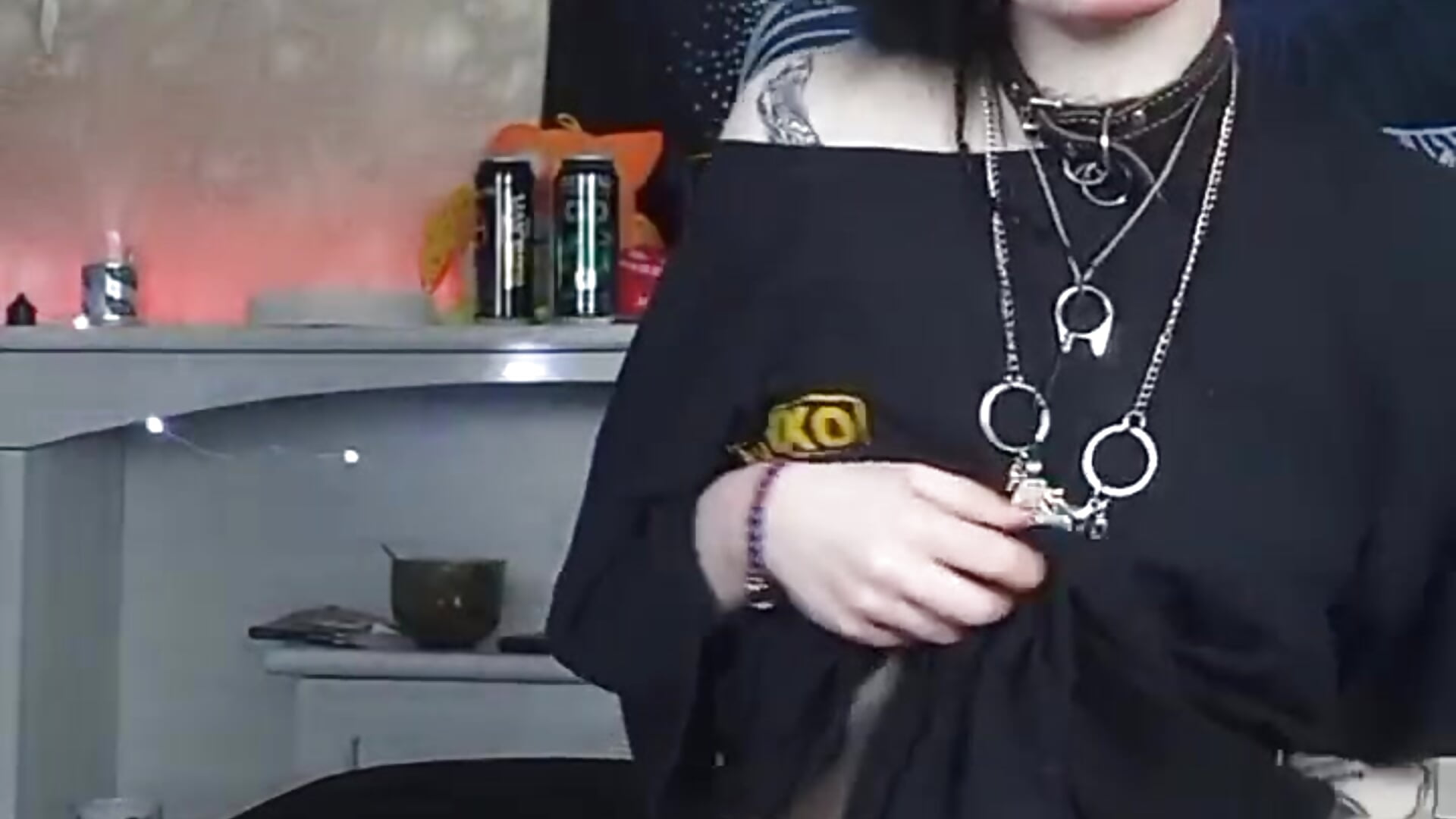 my ass is dancing!!! - video by Aru_Koto cam model