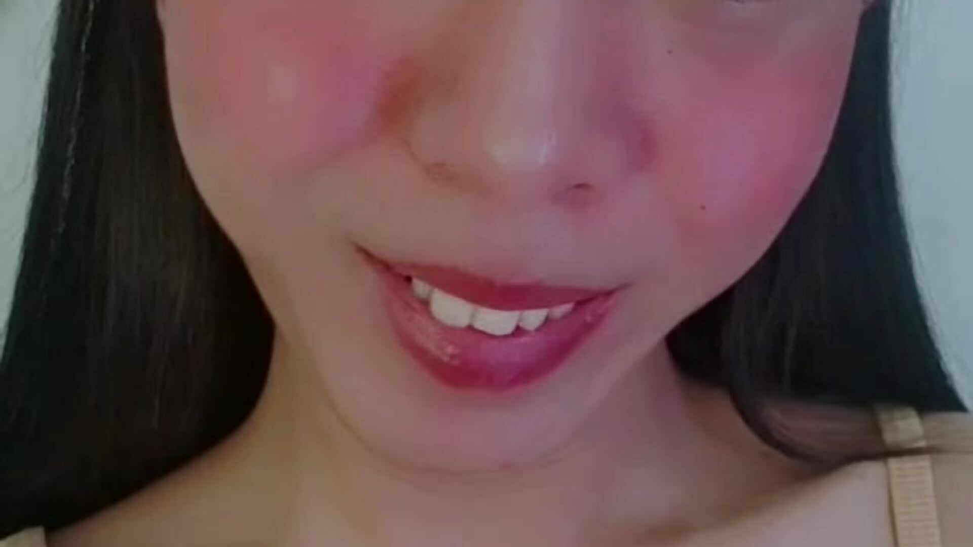 Look at me! - video by ErikaJayne4u cam model