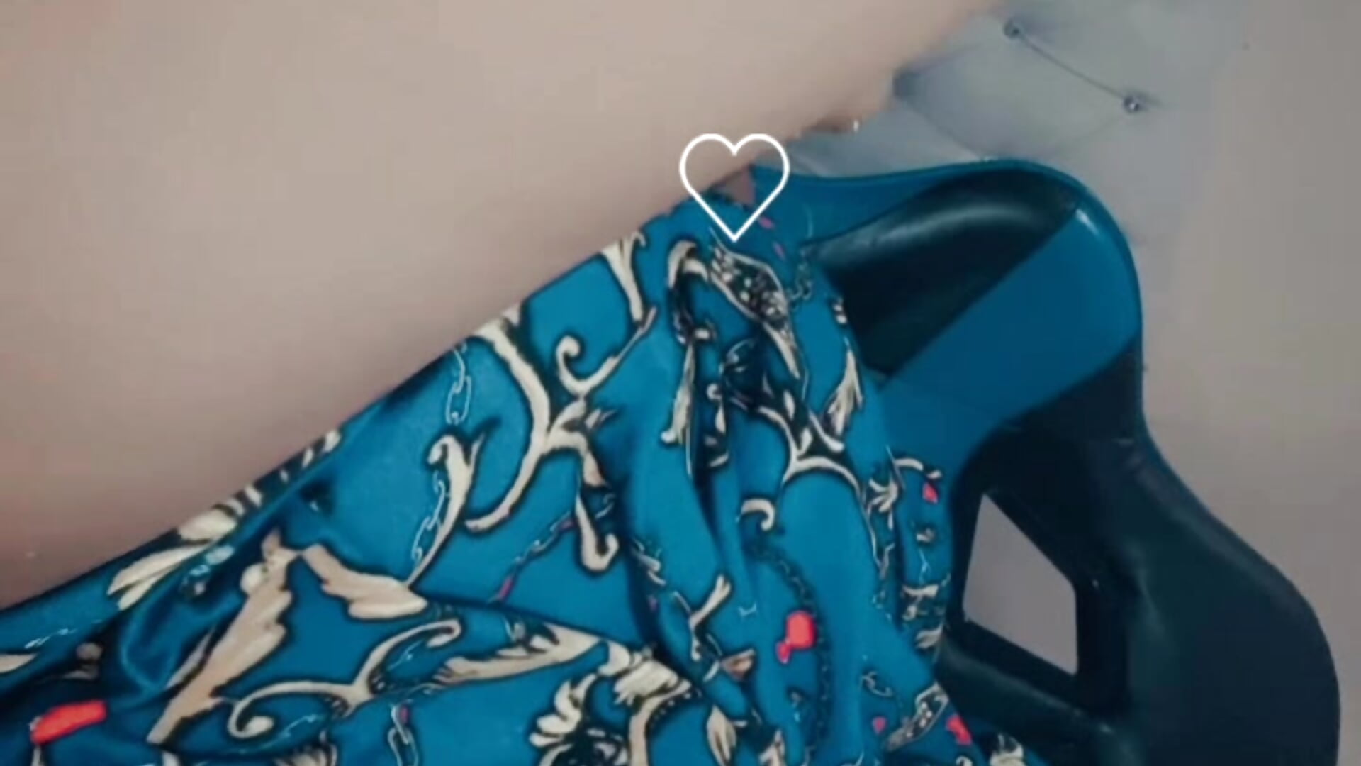 937E88B8-D45E-49FE-8D7F-549AAD42DC28 - video by Leylafourniert cam model