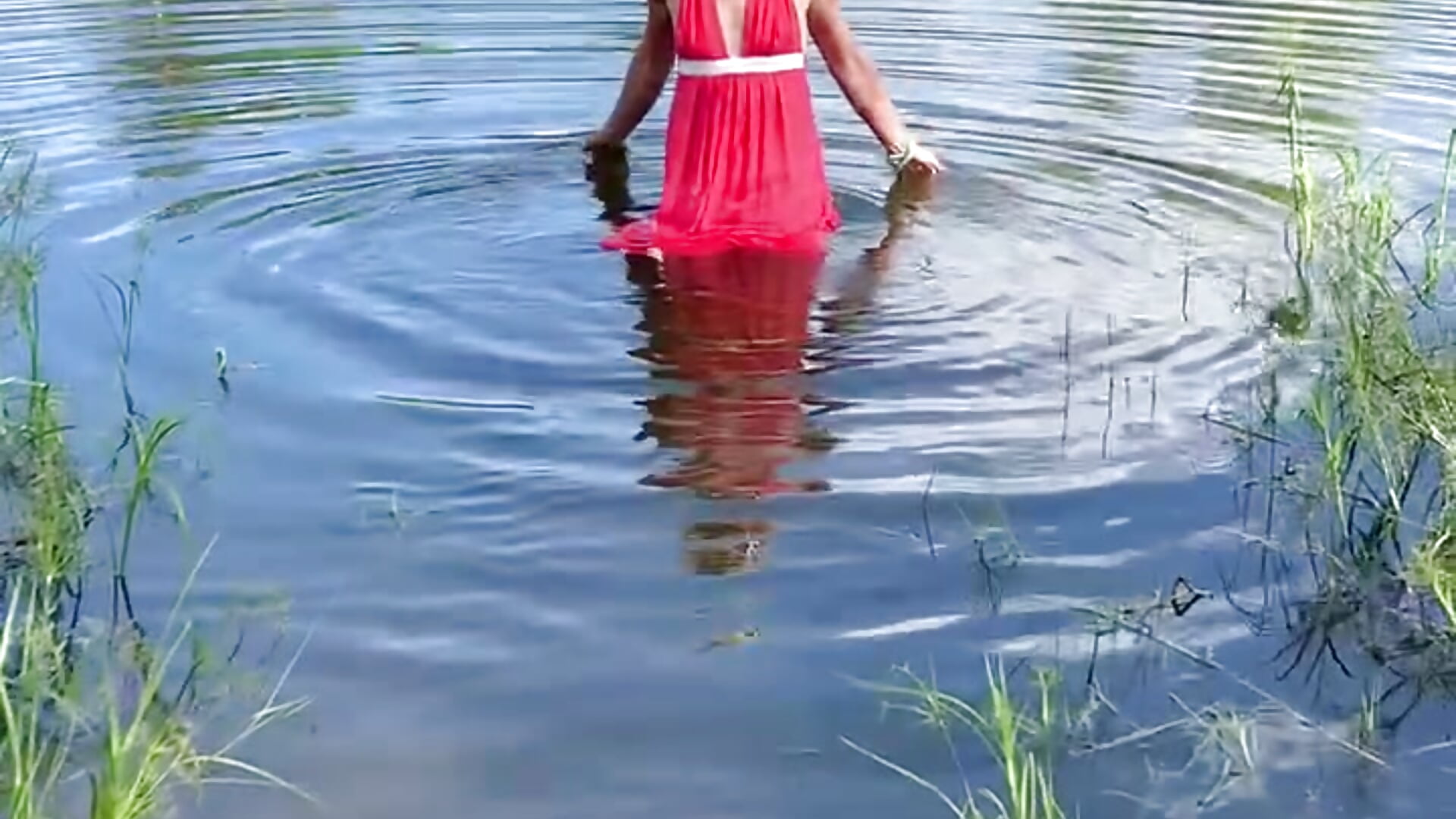 Swimming in lake in coral color summer dress - video by Alexa_Cosmic cam model