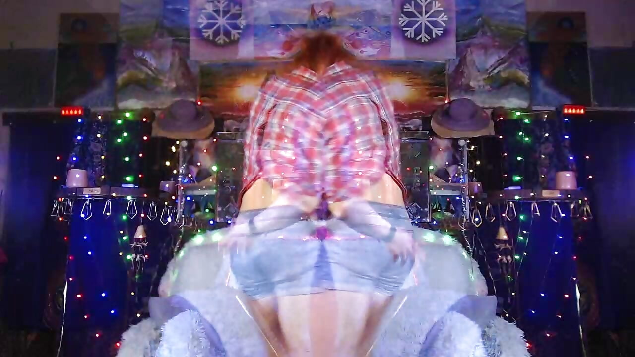 SHIVA DANCING... - video by Alexa_Cosmic cam model