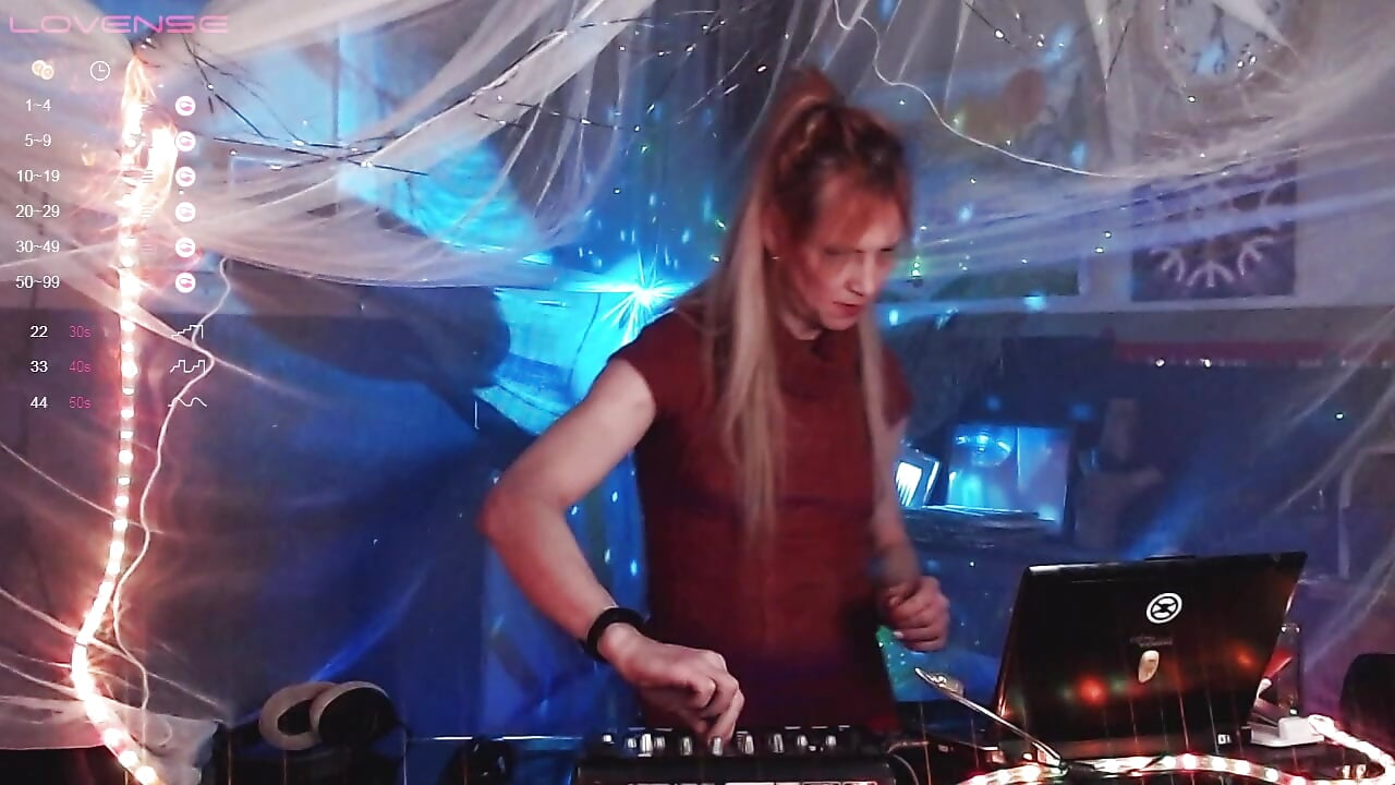 Revived January :: Deep House DJ set at Stripchat 13/01/2023 - video by Alexa_Cosmic cam model