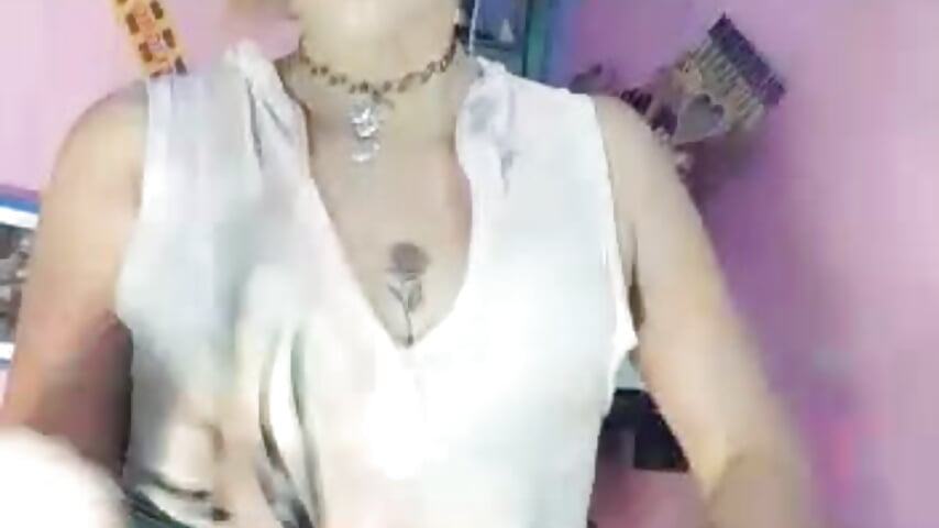 WhatsApp Video 2022-07-27 at 6,03,05 PM - video by monita_brown_ cam model