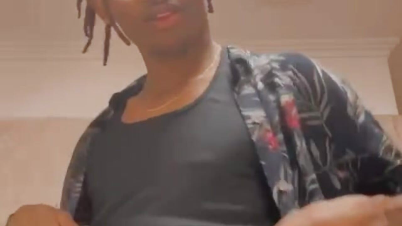 Video de WhatsApp 2022-12-06 a las 22,20,00 - video by fer_perez_ cam model