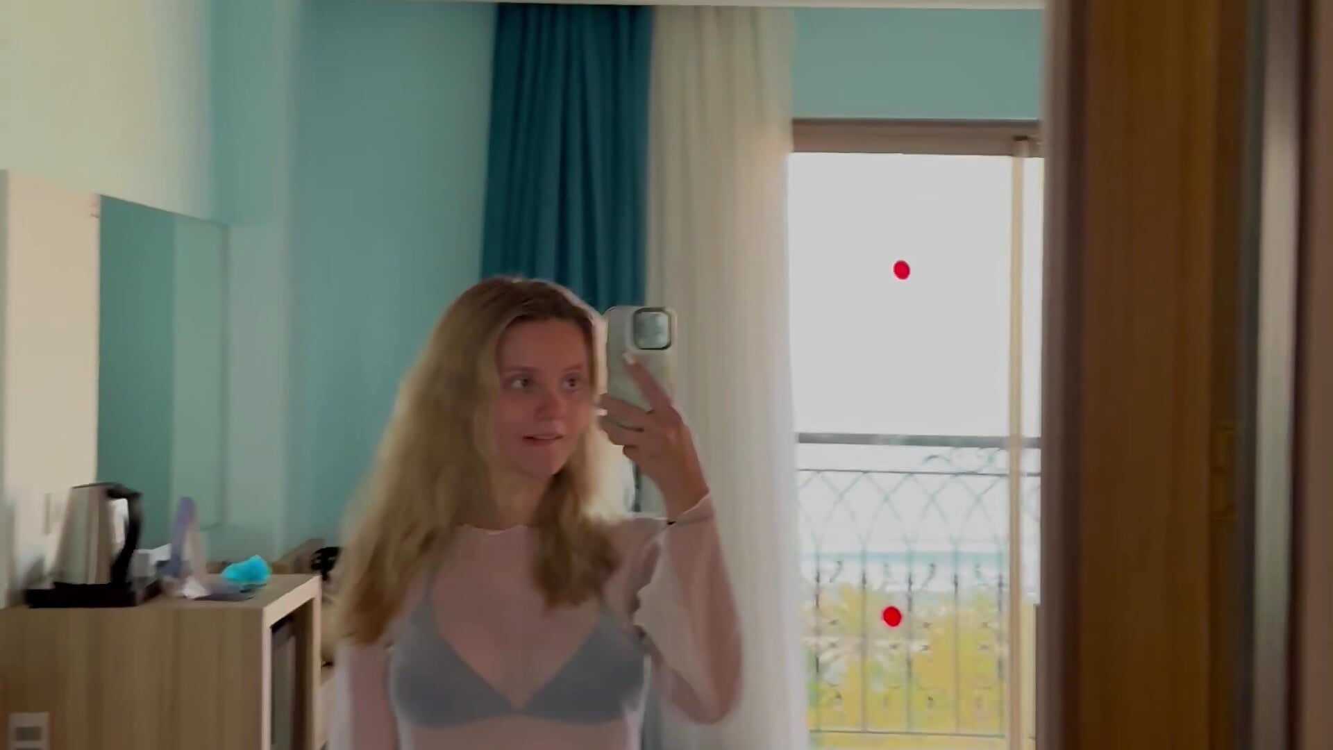 Me!!! - video by Emeli_Blur cam model