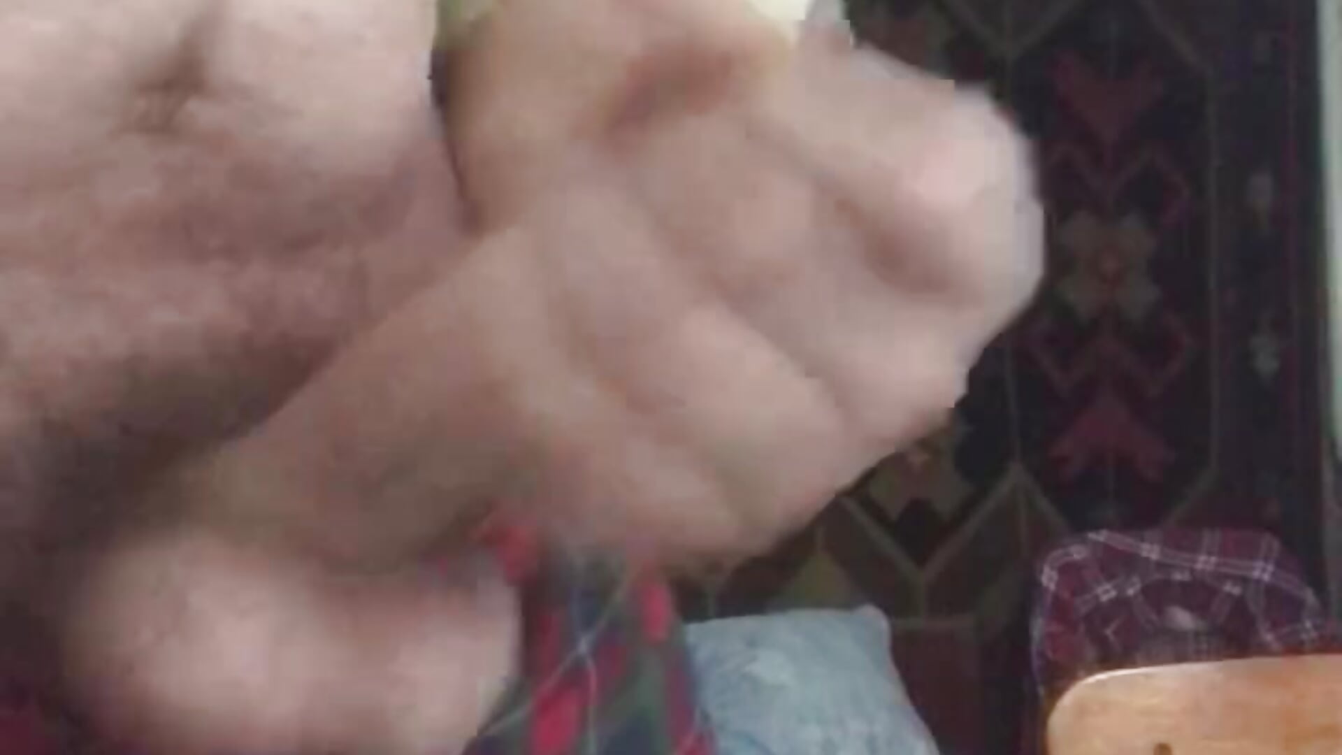 trim,8ABE6A41-5731-4D43-BF47-ECC9A895ED62 - video oleh model kamera Frosl