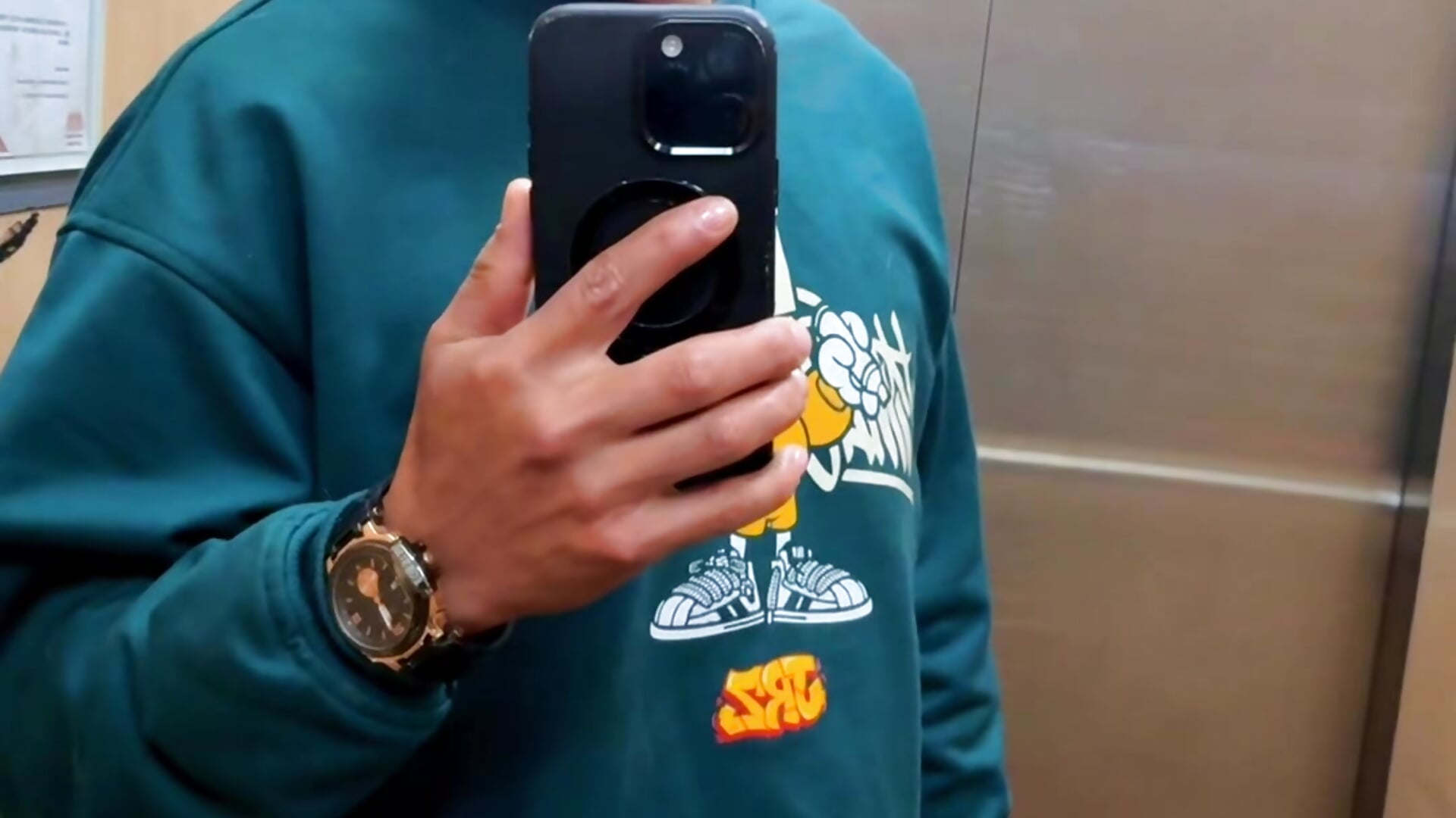 Are you coming just to watch… or to be naughty with me? 😏🔥 I’m live and ready for some trouble 💦－カメラキャストのAndy_naughty1の動画