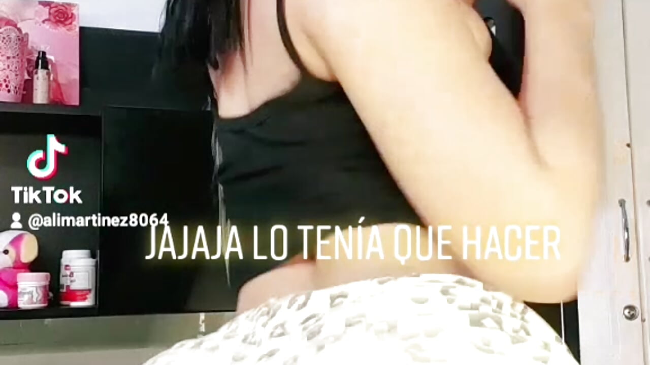 2022-10-25-222707399 - video av Lizzi_049 cam model