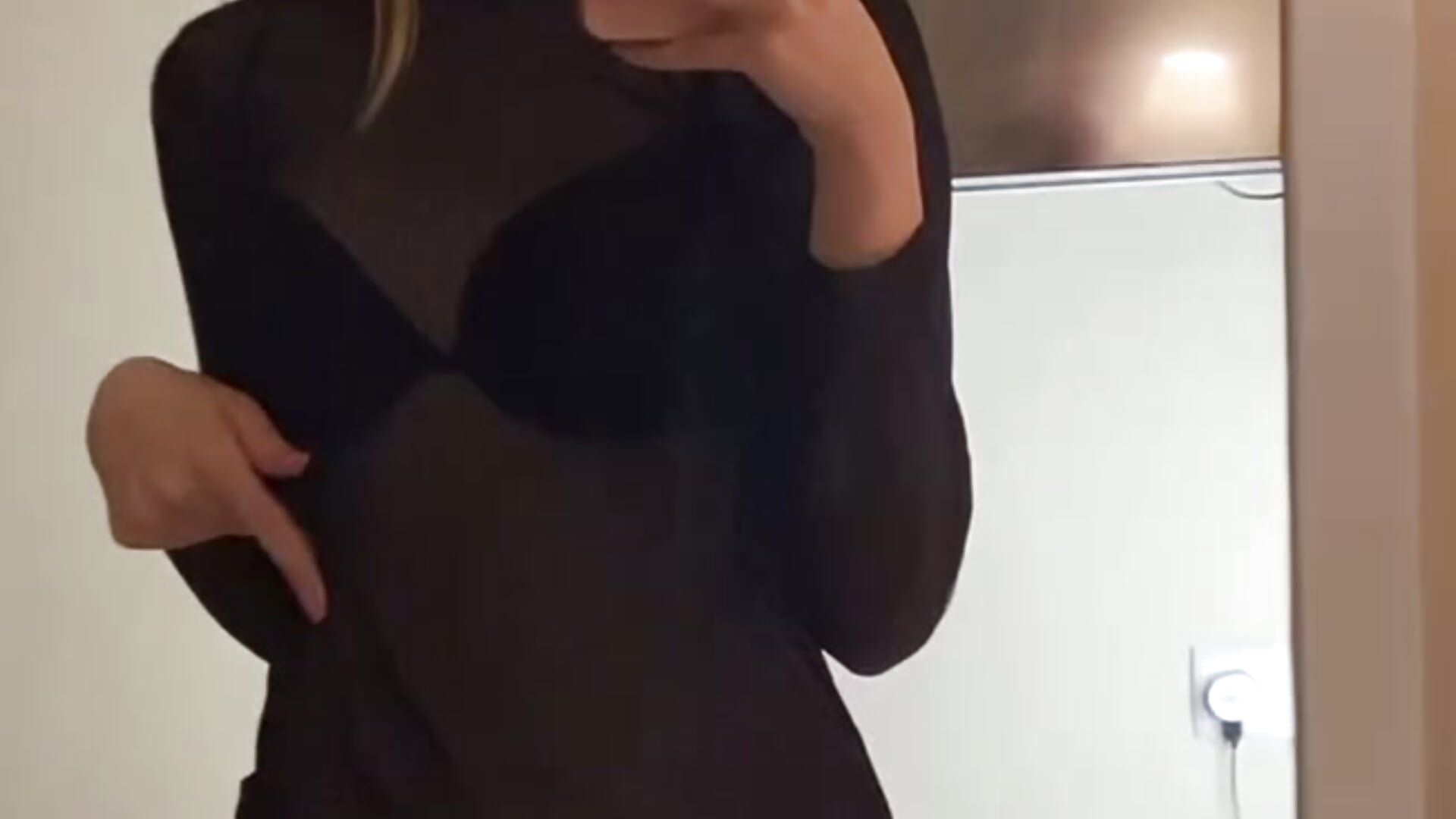 me:) - video by LisaSweetie cam model