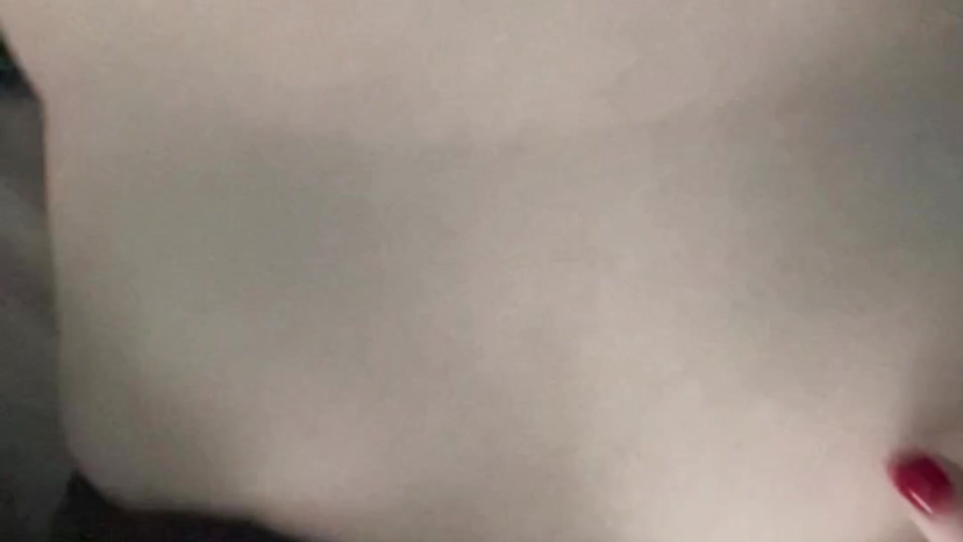 You can't see much of my face, I'm showing my swimsuit - video by Rozaaaaforyoubigboob cam model