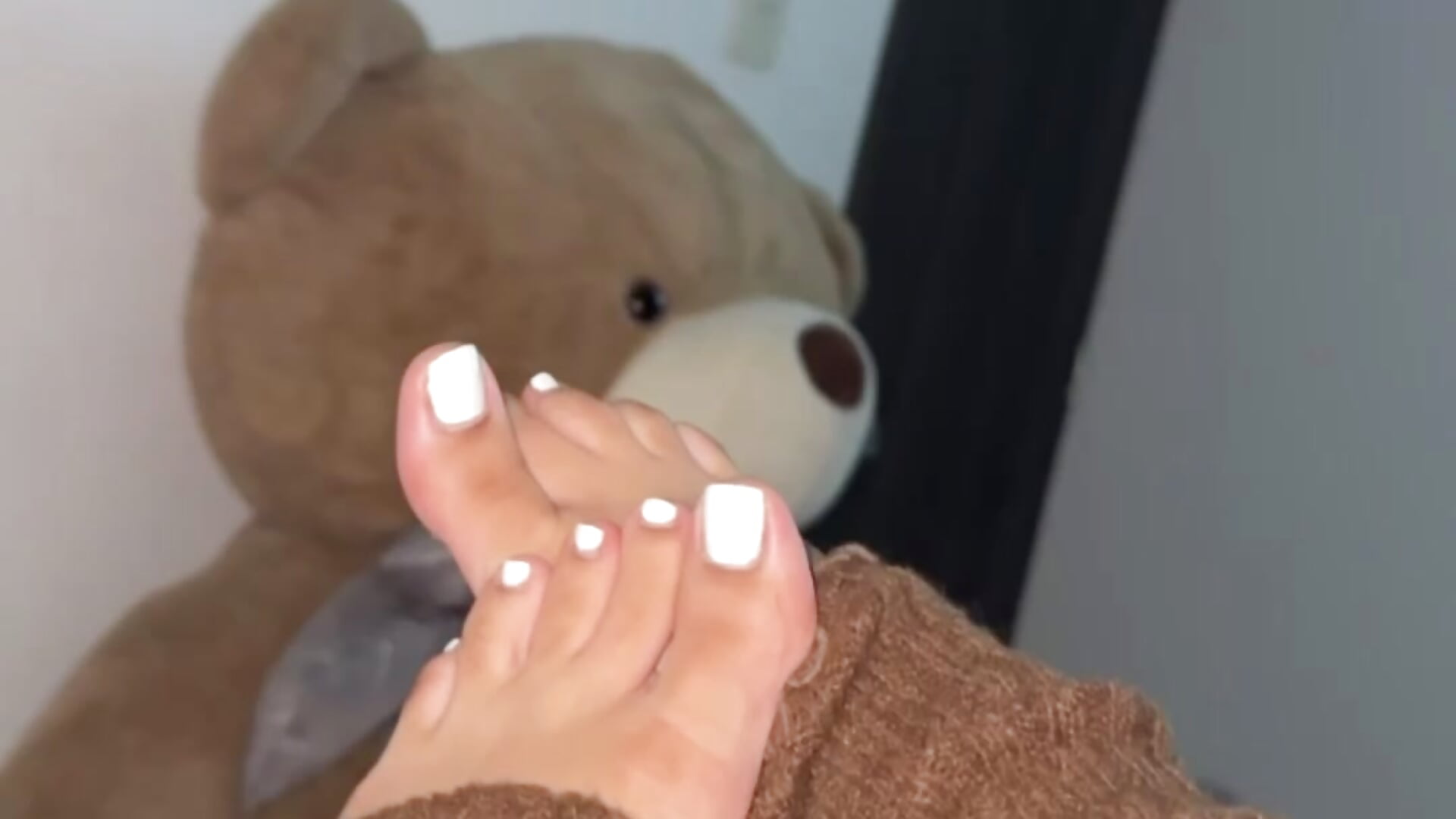 Feet