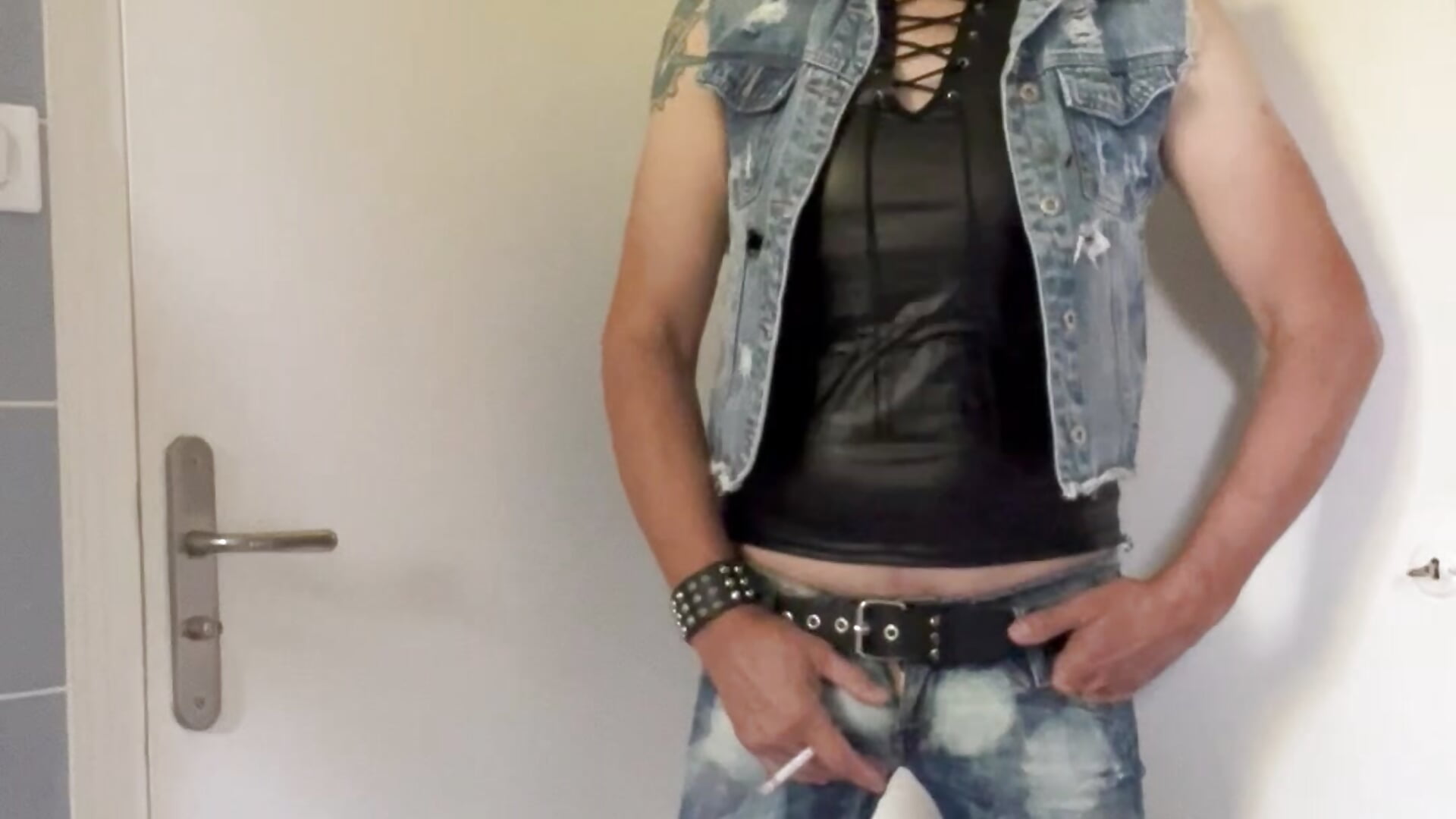 Vídeo  6774 de modelo de vídeos sexyjeans29 – em alta